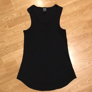 Black Under Armour Ribbed Workout Tank